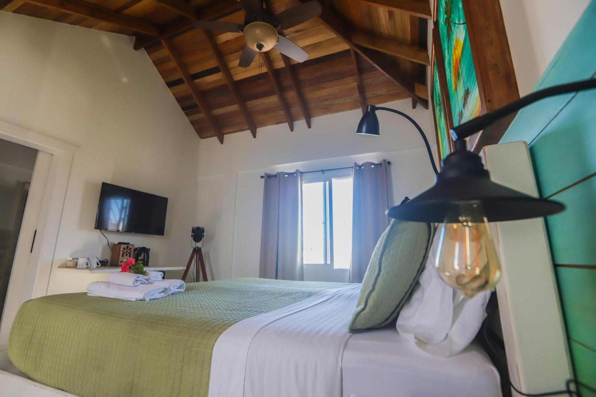 Treetops Hotel Кей-Колкер Номер фото